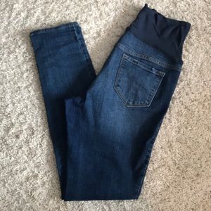 Old Navy Maternity Skinny Jeans